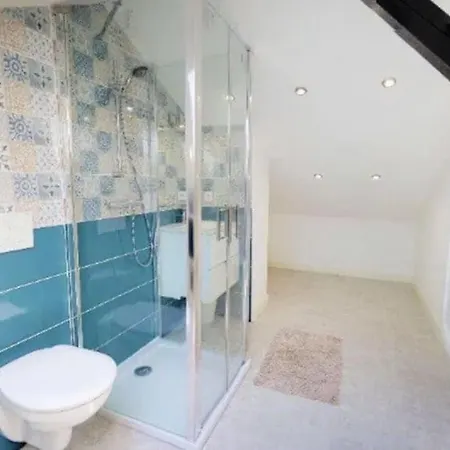 Duplex De 4 * Vénissieux